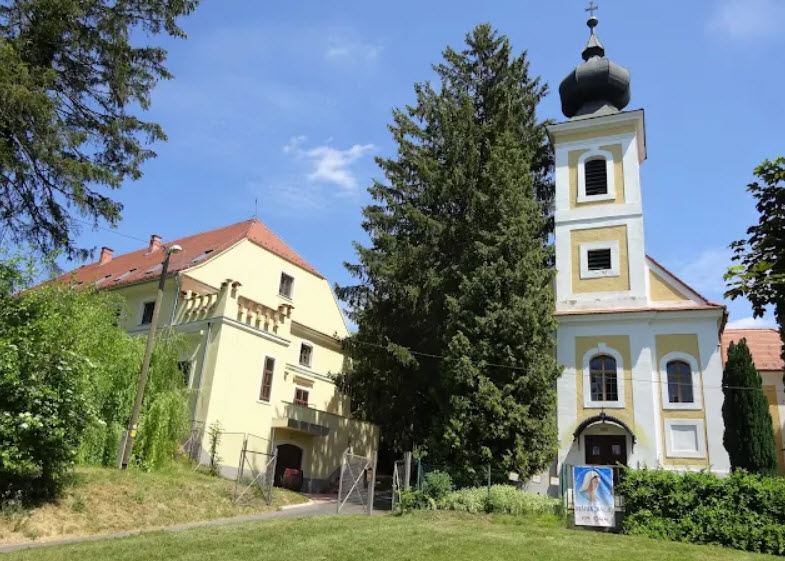 Erdődy - Hüvös Kastély, Hungary